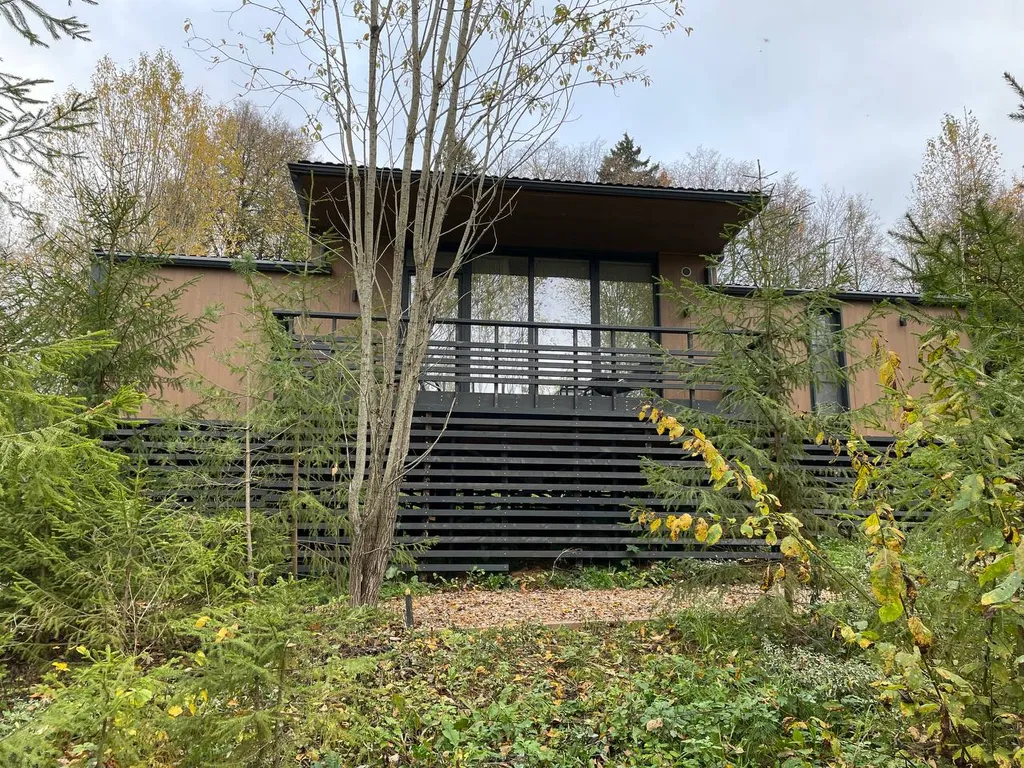 Дом Вапити - уютный коттедж на отдельном лесном участке