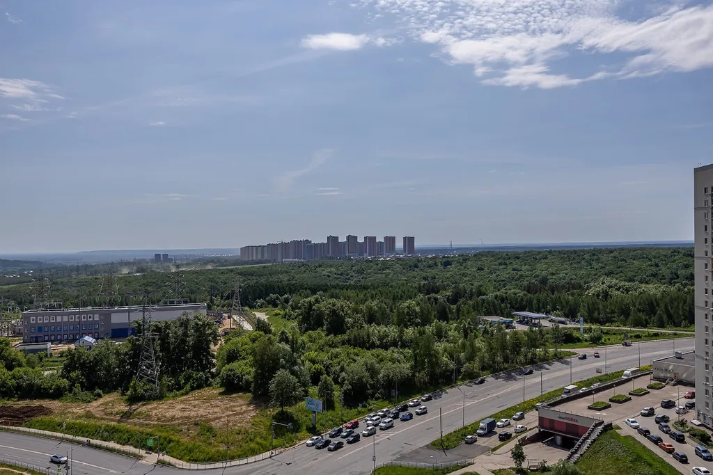 Видовая 1-комнатная квартира в ЖК Цветы