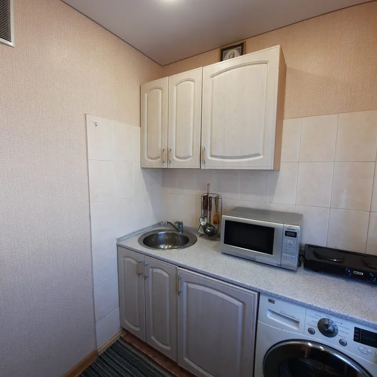 Квартира с мебелью и бытовой техникой в самом центре города