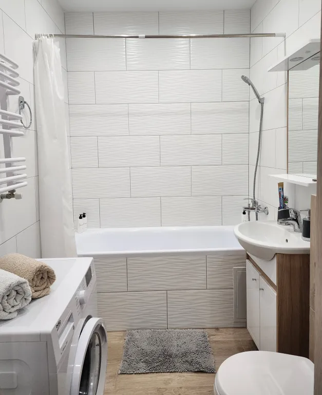 Уютная квартира между трех озер