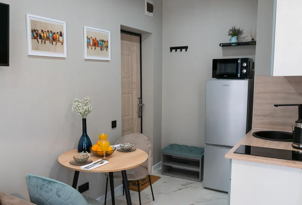 Квартира Квартира Яркий и уютный апартамент с балконом в ЖК Сорренто Парк — Сириус