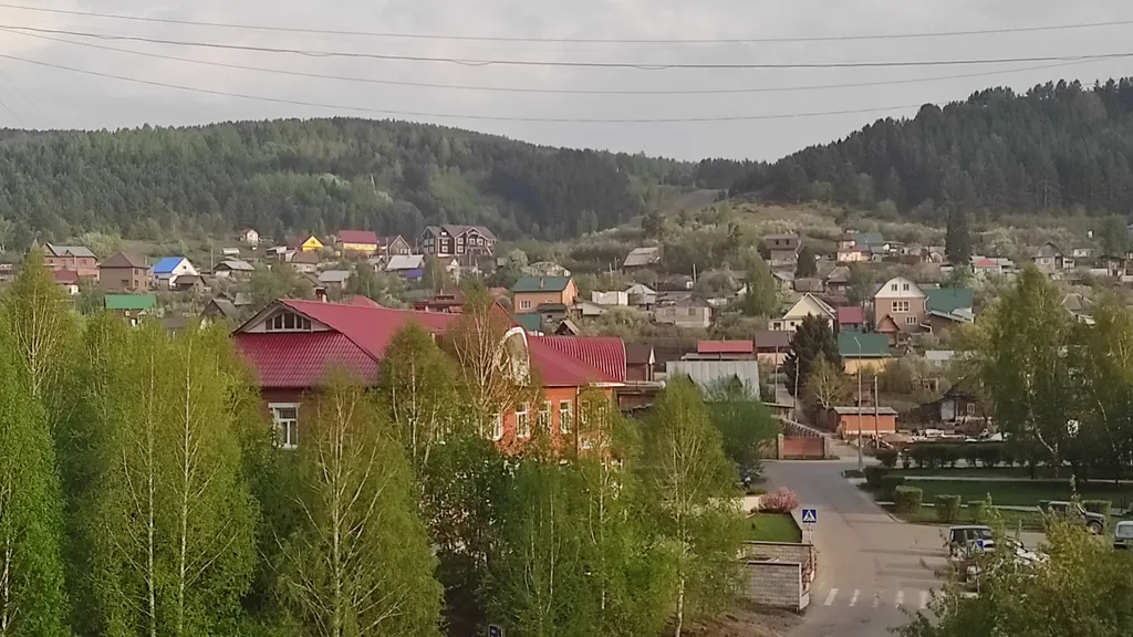 Современная светлая и уютная квартира