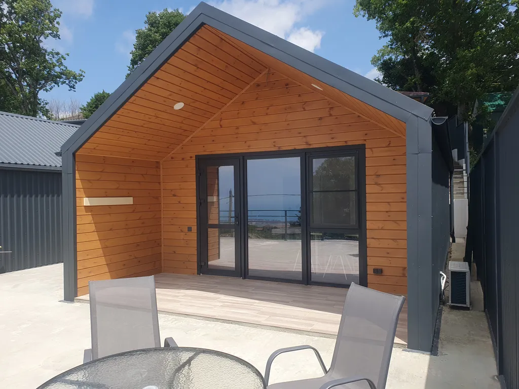 Коттедж ОТДЫХ С ВИДОМ НА МОРЕ — Геленджик