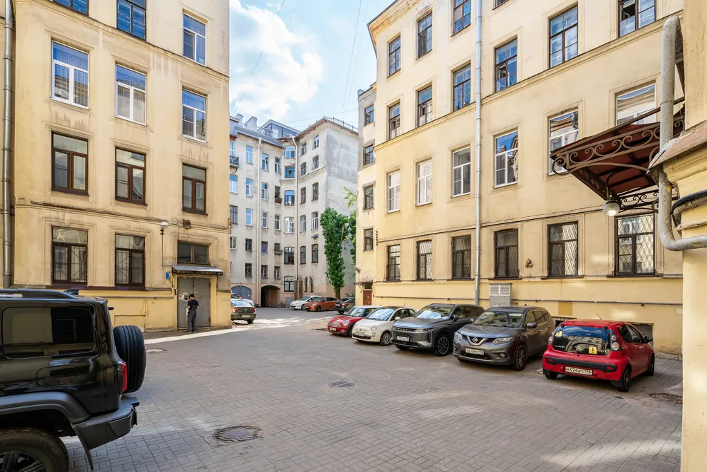 Квартира Двухуровневая квартира-студия в центре — Санкт-Петербург