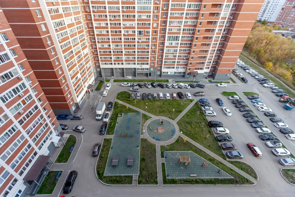 Апартамент RentPlaza с двумя спальнями