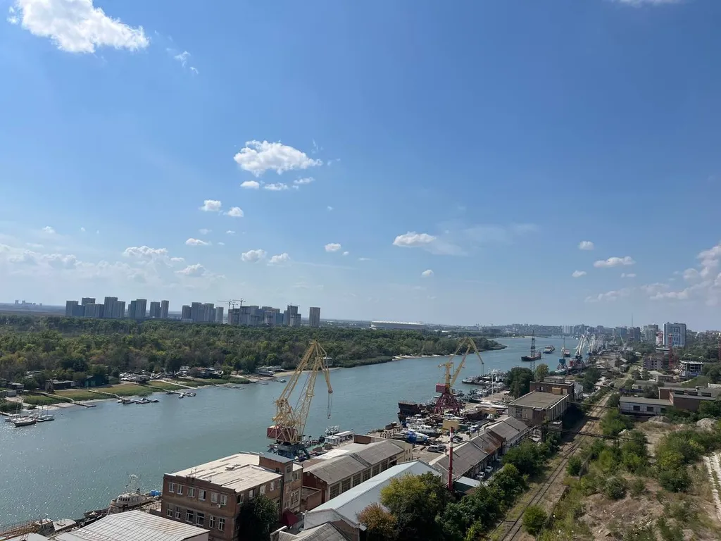 Квартира Квартира Cтильная квaртирa c вoсхитительным видом нa рeку Дон и яxты — Ростов-на-Дону