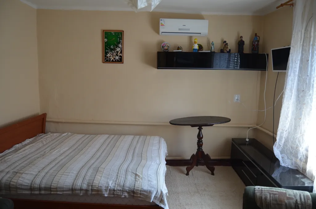 Коттедж 2-комнатный Дом — Евпатория