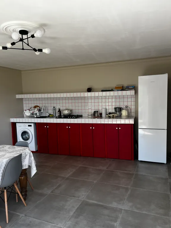 Домик с видом на горы