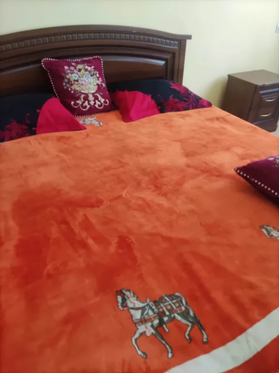 Просторная комната площадью  35 кв