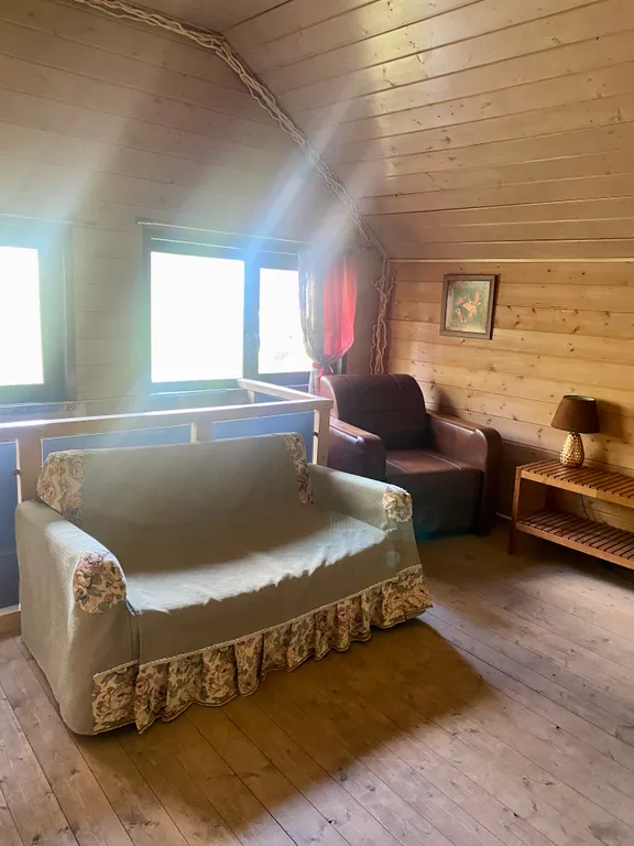 Тёплый коттедж в лесу