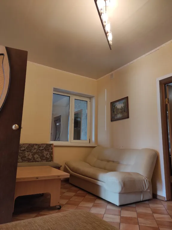 Дом с огороженной территорией