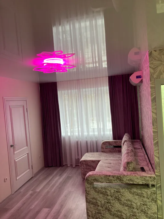 Апартаменты на площади Ленина