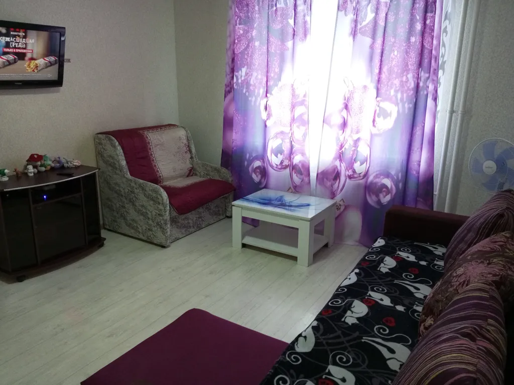 Квартира Уютная, светлая квартира в новостройках — Тихвин