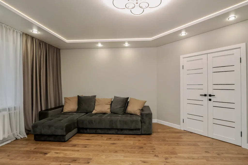 Большaя квaртира с балкoнoм и краcивым видoм нa гopод