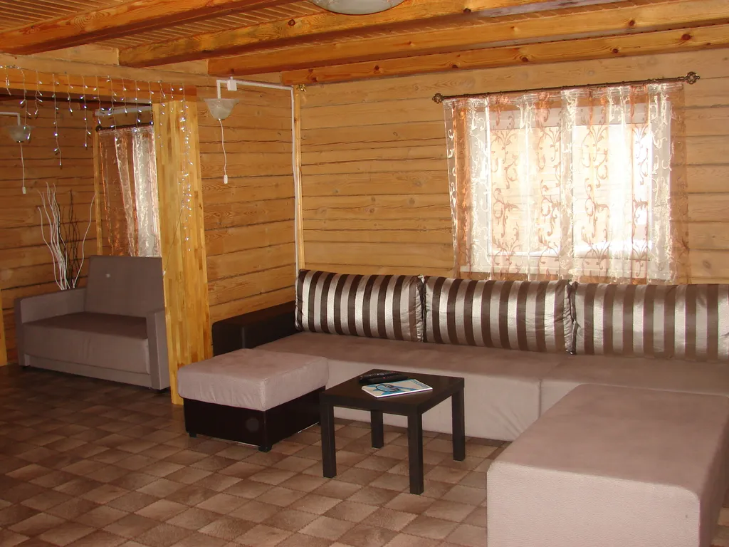 Уютный коттедж для семейного отдыха с домашним кинотеатром.