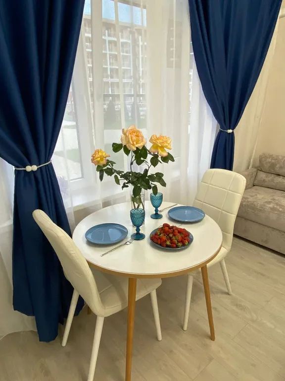 Квартира Шикарная студия с видом на бассейн — аренда посуточно в Сукко