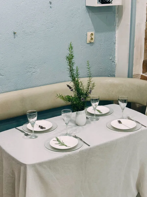 Квартира Квартира в 2 минутах ходьбы от моря, Ждём в гости — Сухум