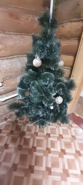 Дом-коттедж со всеми удобствами, недалеко от озера и центра