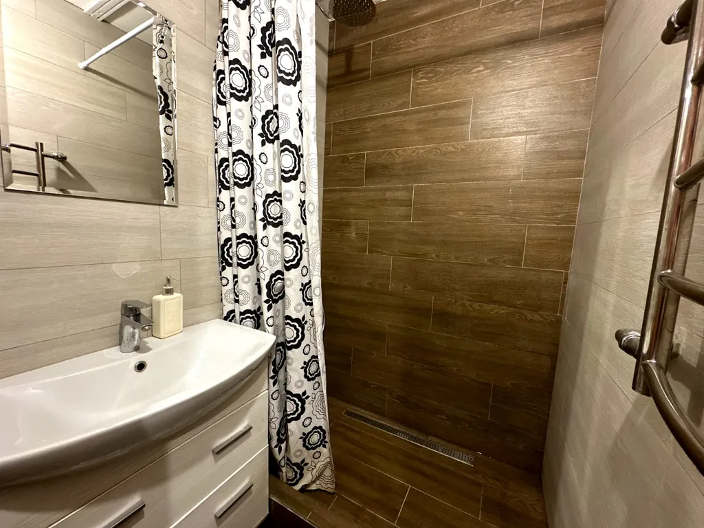 Атмосферная однушка рядом с метро