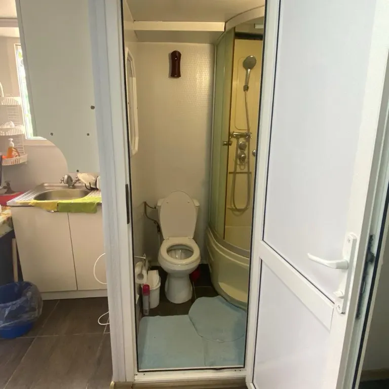 Четырехместный номер у моря(4)