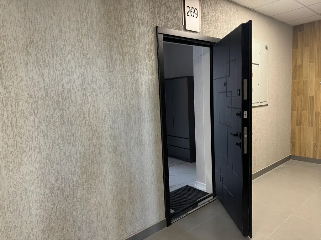 Современные аппартаменты с панорамной лоджией