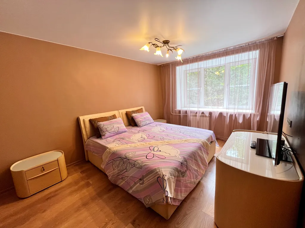 Уютная 3-х комнатная квартира около ж/д вокзала