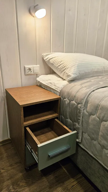 Далеко и надолго