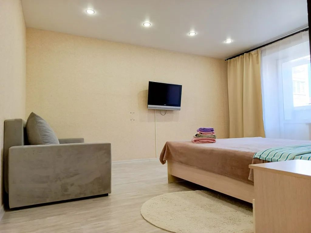 Квартира Просторная квартира напротив ТРК Космопорт — Самара