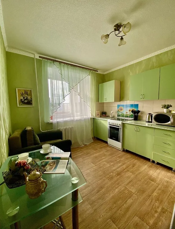 Квартира в новом доме с огороженной территорией рядом с кардиоцентром