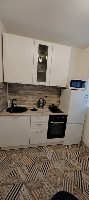 Уютная квартира в центре посёлка