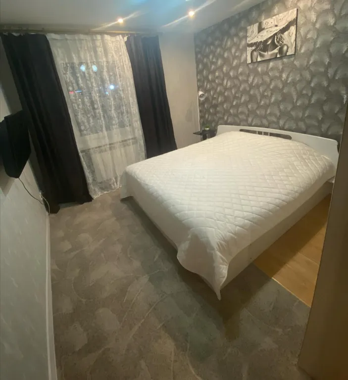 Двушка уютная недалеко от центра напротив ТЦ Green