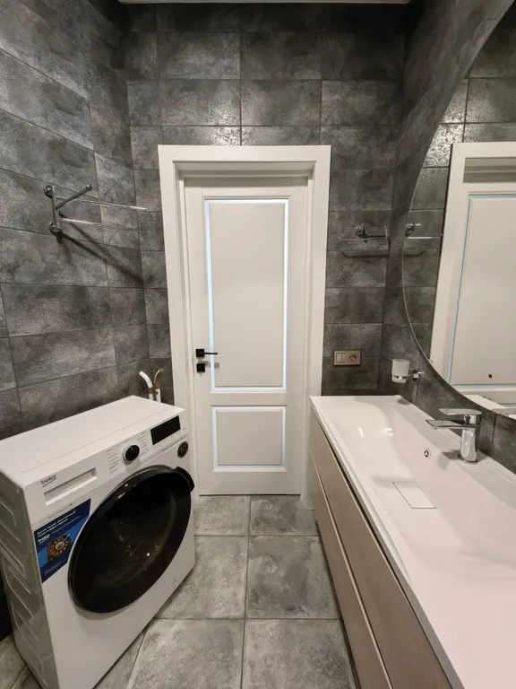 Дизайнерские апартаменты с видом на горы и море