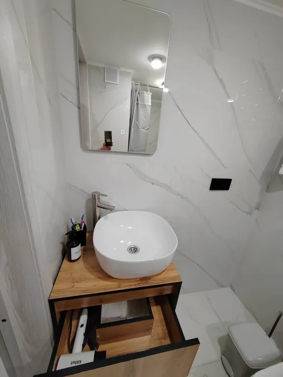 Светлая студия лофт