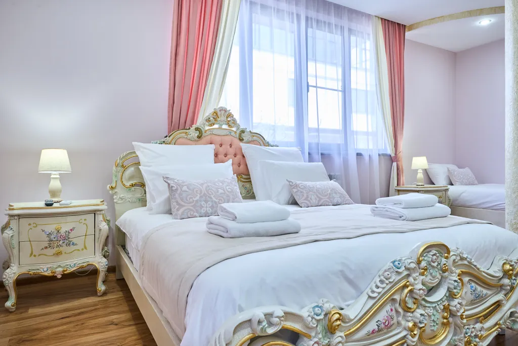 6-комнатный Дом