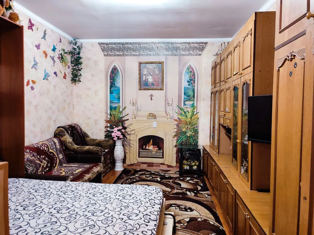 Квартира 2-комнатная Квартира — Ялта