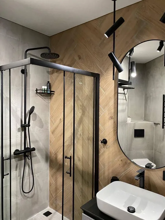 Дизайнерская студия с балконом