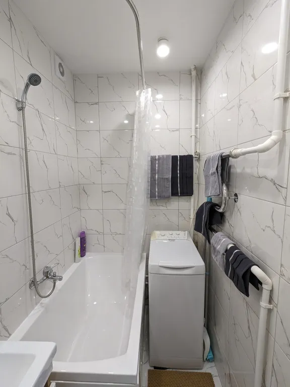 Двухкомнатная квартира рядом с Ледовым дворцом