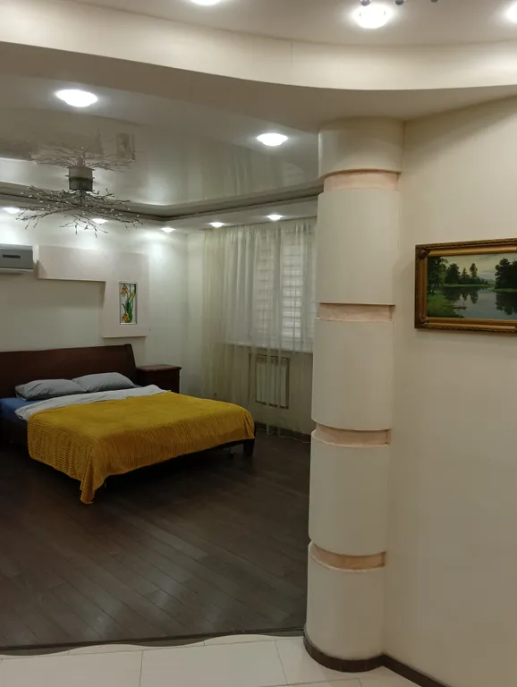 Уютная квартира напротив Дворца игровых видов спорта