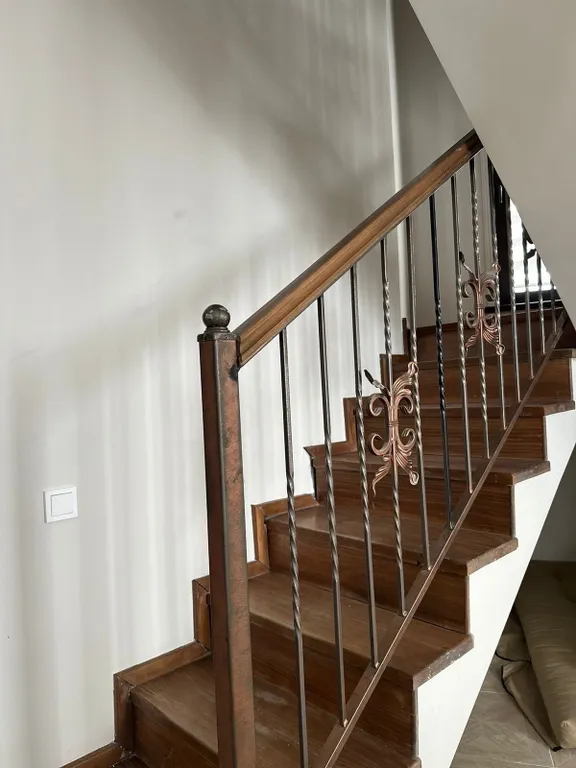 2-этажный дом с прекрасным видом на горы