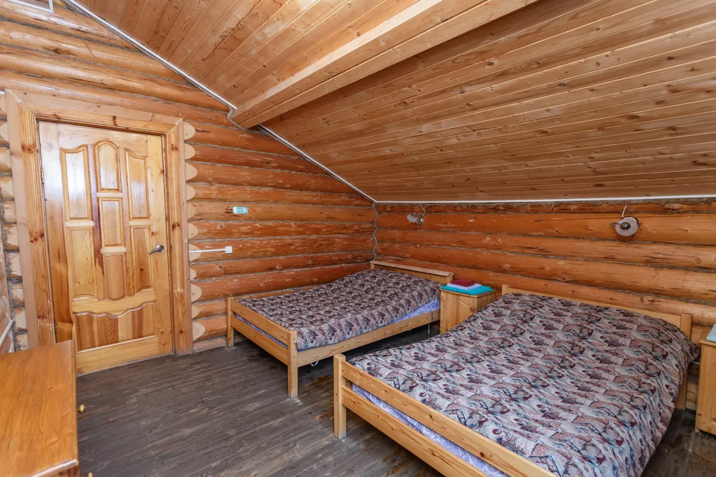 6-комнатный Дом