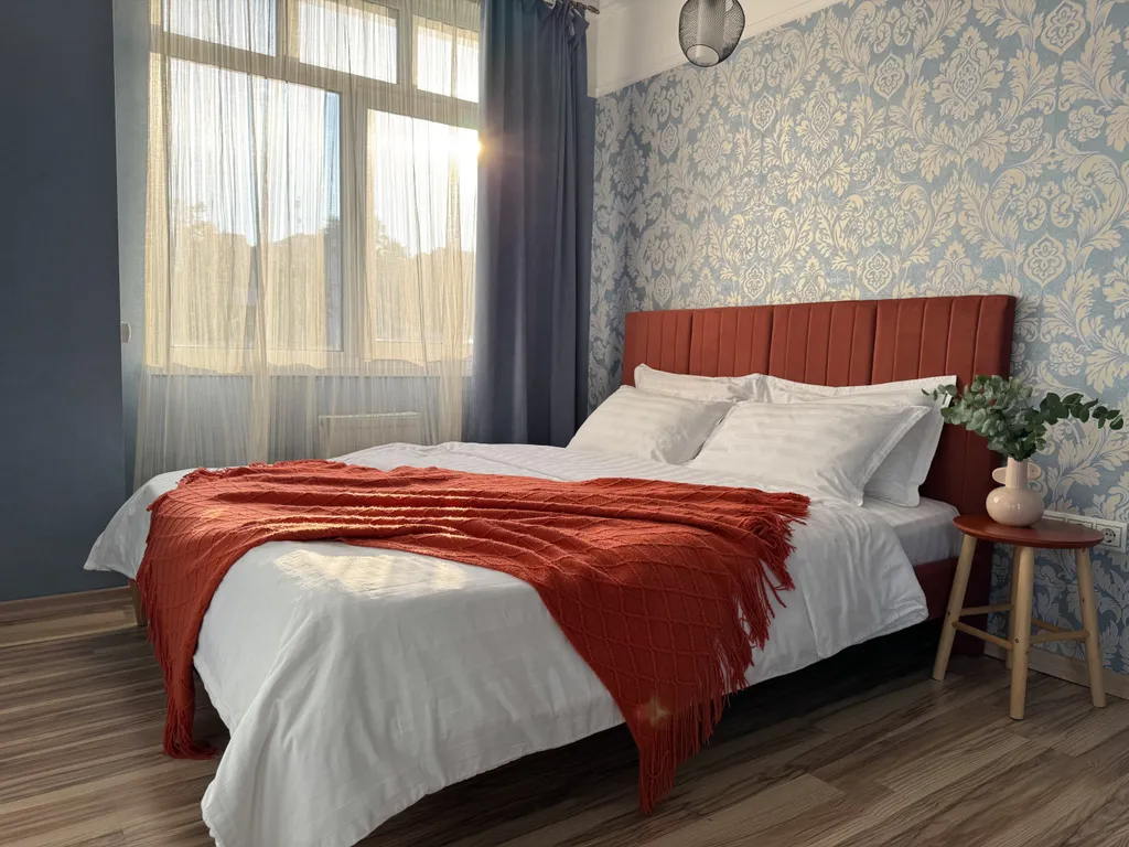 Студия с балконом