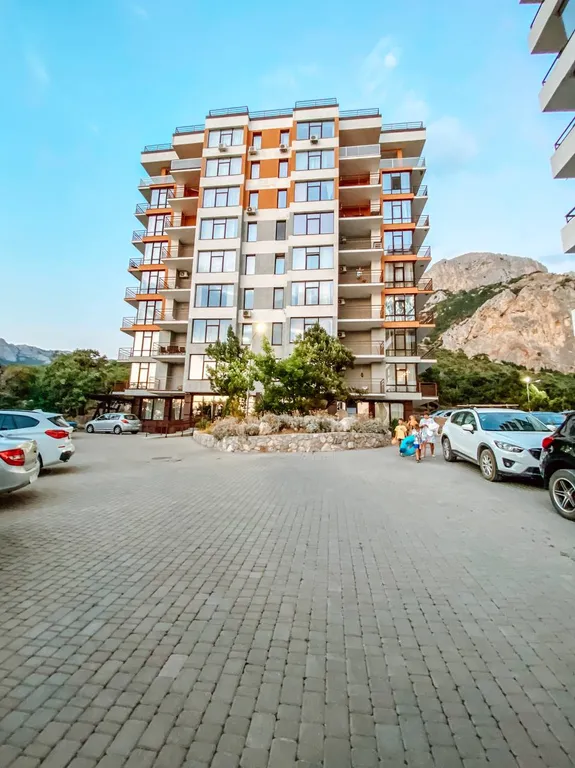 Видовая студия с видом на море и горы