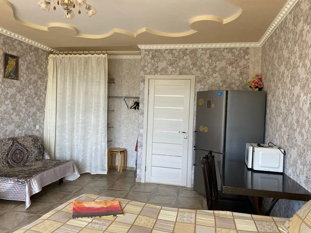 Комната с видом на море