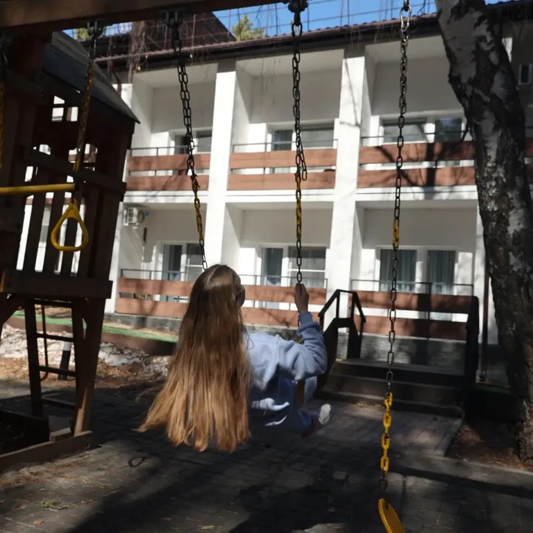 Большие апартаменты у озера Еловое