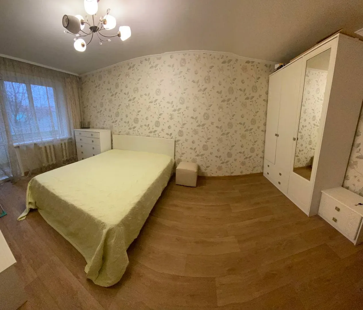 Спальня (вид 2)
