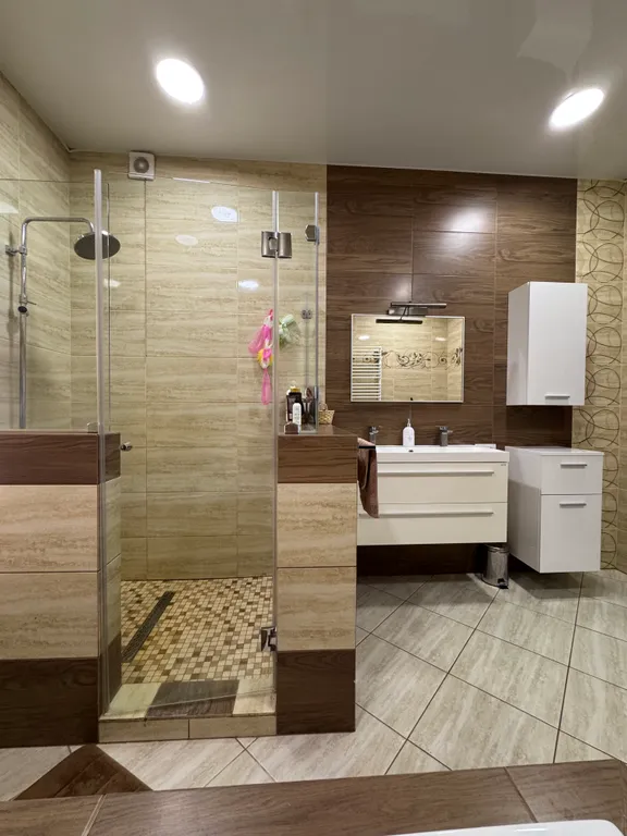 Уютный семейный дом на заливе вблизи города Брест