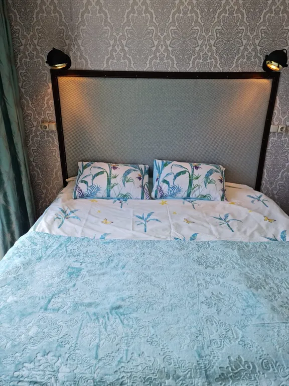 Дом Бархатная 2