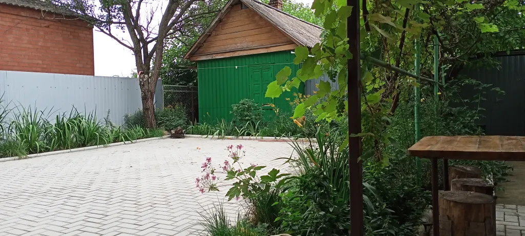 Квартира Тихий уютный домик с индивидуальной парковкой. — Лабинск