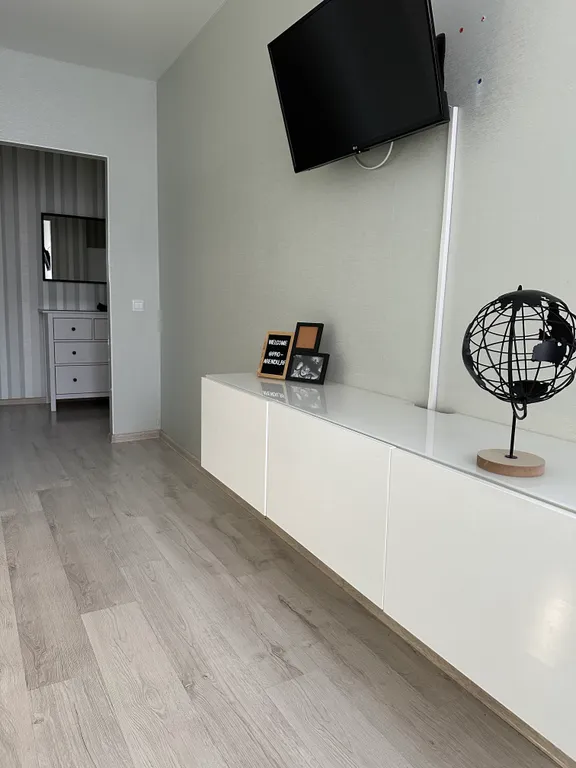 Квартира 2-комнатная Квартира — Тельмана