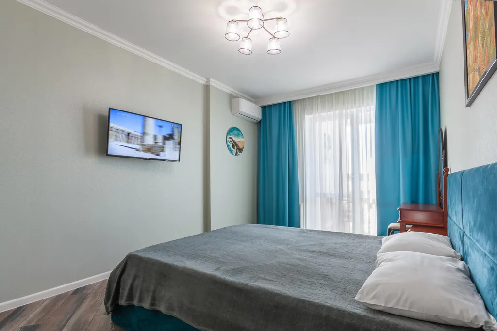 Квартира 2-комнатная квартира в центре города с видом на море — Анапа